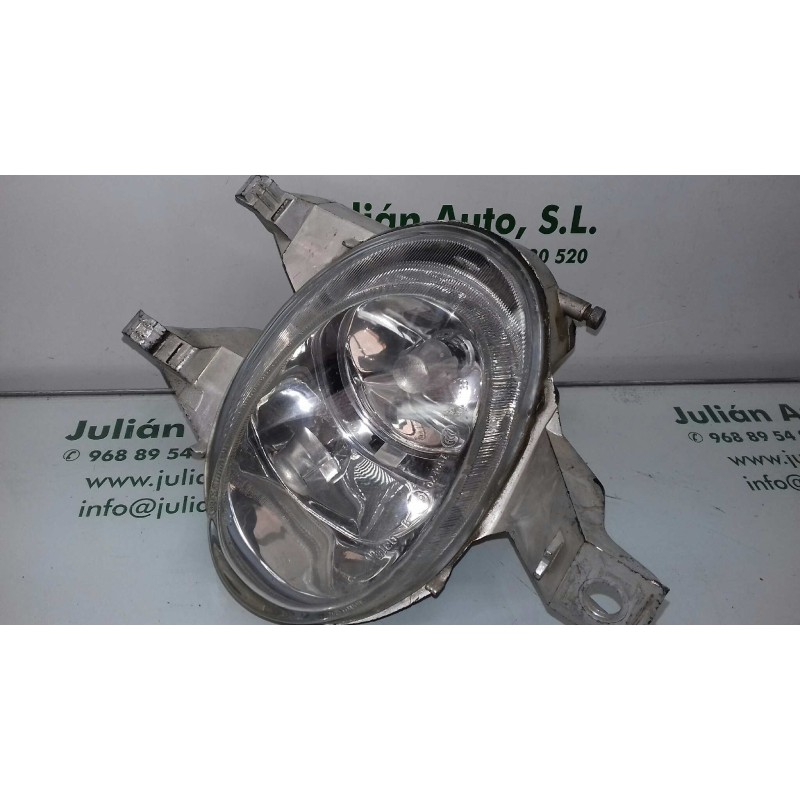 Recambio de faro antiniebla izquierdo para peugeot 206 berlina xr referencia OEM IAM 67742975 6204T2 VALEO