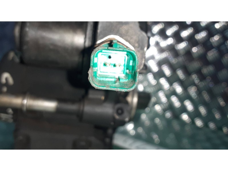 Recambio de bomba inyeccion para citroen c5 berlina millenium referencia OEM IAM  9307Z532A 965689