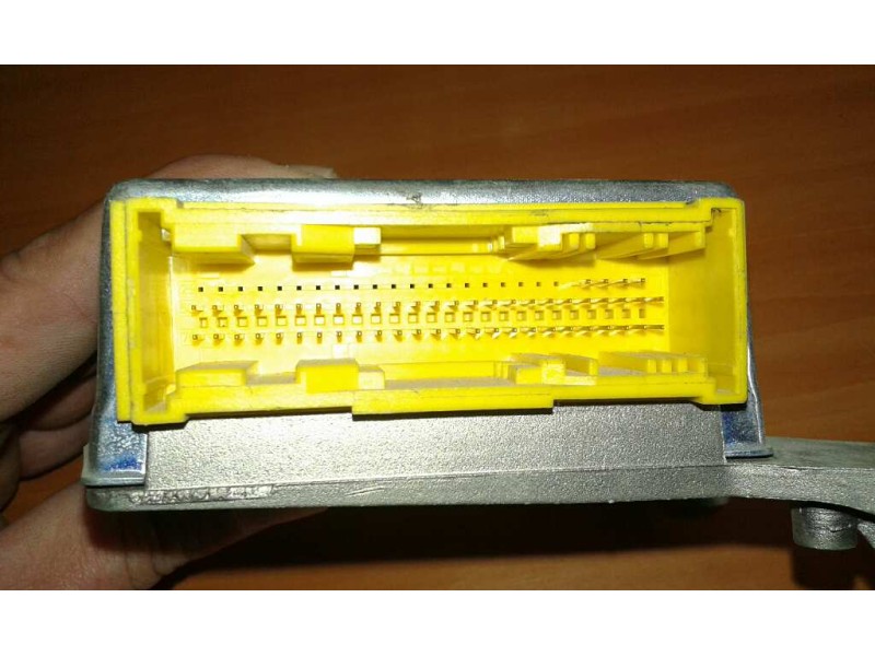 Recambio de centralita airbag para renault laguna ii grandtour (kg0) dynamique referencia OEM IAM 601958800 8200138952 