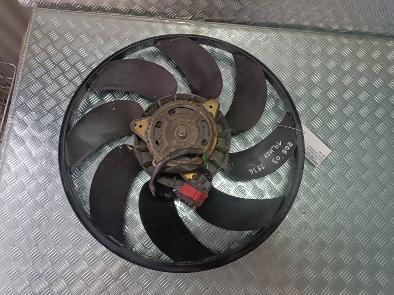 Recambio de electroventilador para peugeot 206 berlina xt referencia OEM IAM  2 PINES GATE
