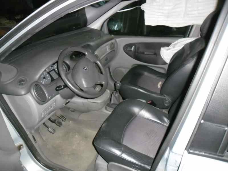 renault scenic (ja..) del año 2003