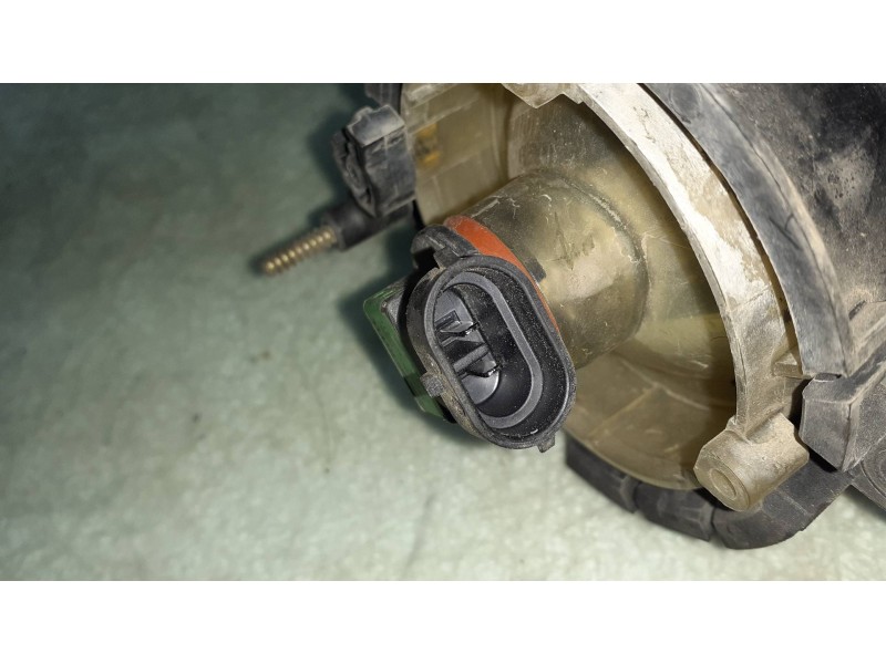 Recambio de faro antiniebla derecho para bmw mini (r50,r53) cooper s referencia OEM IAM 0305060002 69250509AL 1305600088