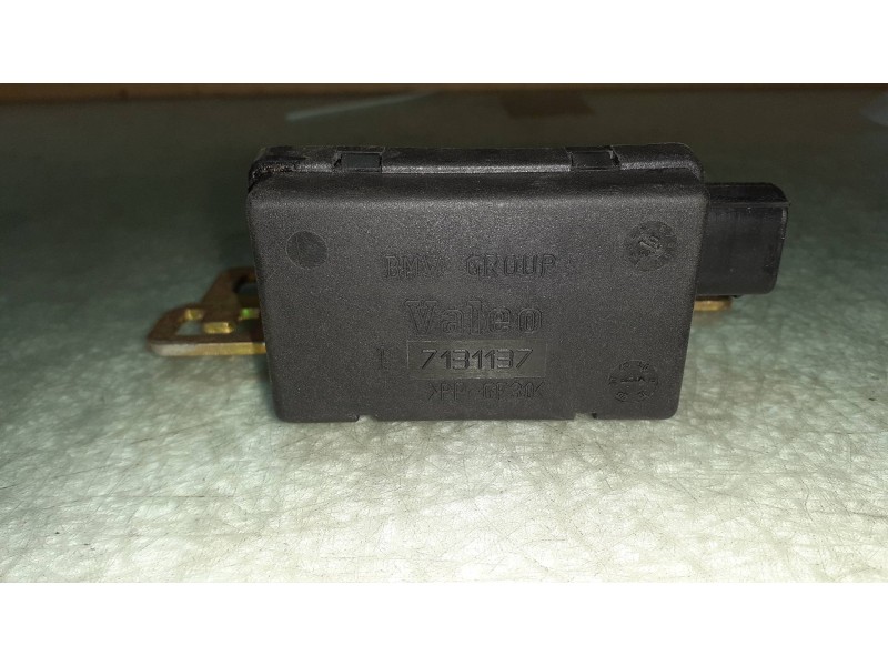 Recambio de cerradura maletero / porton para bmw mini (r50,r53) cooper s referencia OEM IAM 7131137  VALEO