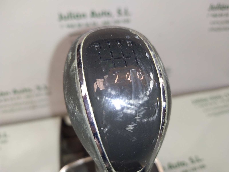 Recambio de palanca cambio para opel insignia berlina edition referencia OEM IAM 55563829 55563836 6 VELOCIDADES