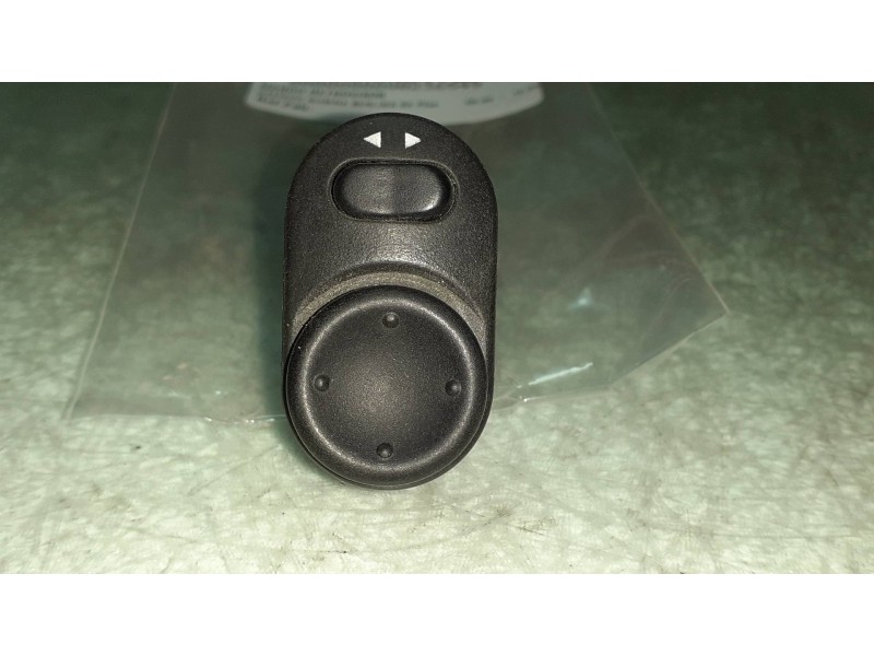 Recambio de mando retrovisor para daewoo nubira berlina sx plus referencia OEM IAM   