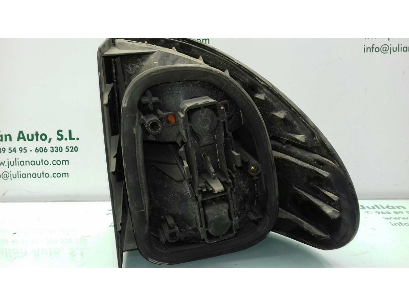 Recambio de piloto trasero izquierdo para renault laguna (b56) 2.2 diesel referencia OEM IAM 7700820052  EXT-ALETA
