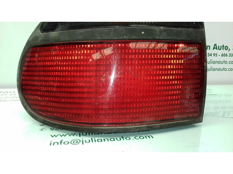 Recambio de piloto trasero izquierdo para renault laguna (b56) 2.2 diesel referencia OEM IAM 7700820052  EXT-ALETA