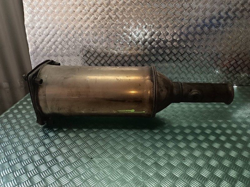 Recambio de filtro de particulas para peugeot 407 st confort referencia OEM IAM F014 83214 TRPSAF014