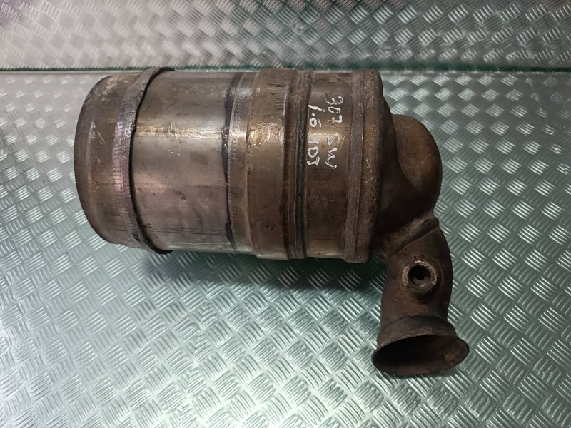 Recambio de filtro de particulas para peugeot 307 break/sw (s2) sw referencia OEM IAM F010  01927