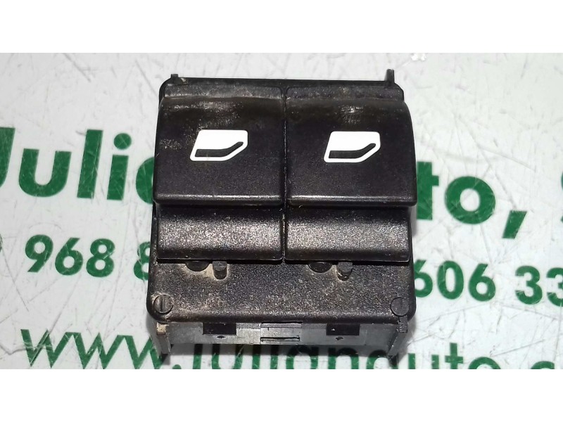 Recambio de mando elevalunas delantero izquierdo para peugeot 208 access referencia OEM IAM 96664313ZD  