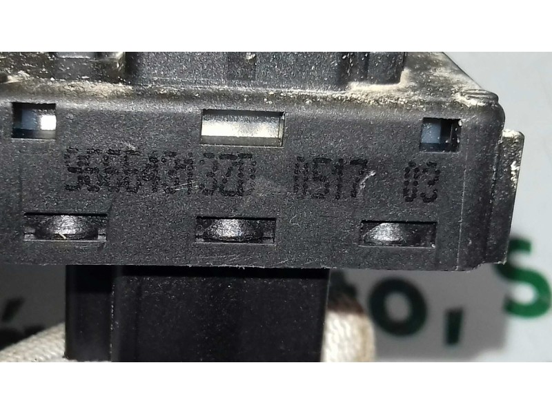 Recambio de mando elevalunas delantero izquierdo para peugeot 208 access referencia OEM IAM 96664313ZD  