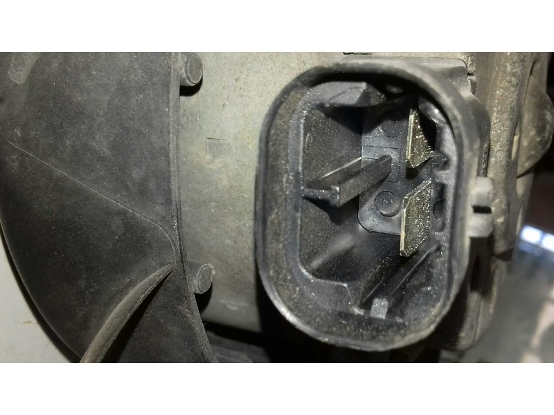 Recambio de electroventilador para citroen c3 1.4 hdi audace referencia OEM IAM 5000486 8240503FR GATE