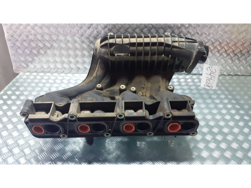 Recambio de colector admision para mercedes-benz clase c (w203) berlina 220 cdi (la) (203.008) referencia OEM IAM A6110980226 A6