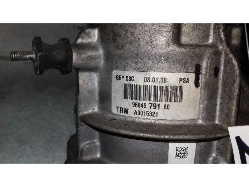 Recambio de bomba direccion para peugeot 308 confort referencia OEM IAM 9684979180  