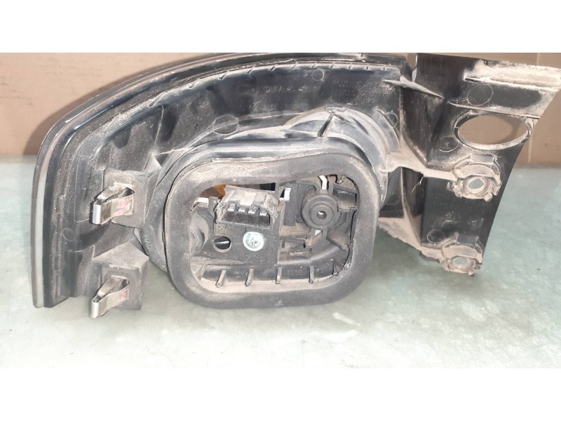 Recambio de piloto trasero derecho para seat ibiza (6l1) fresh referencia OEM IAM 6L6945096A  6L6945112