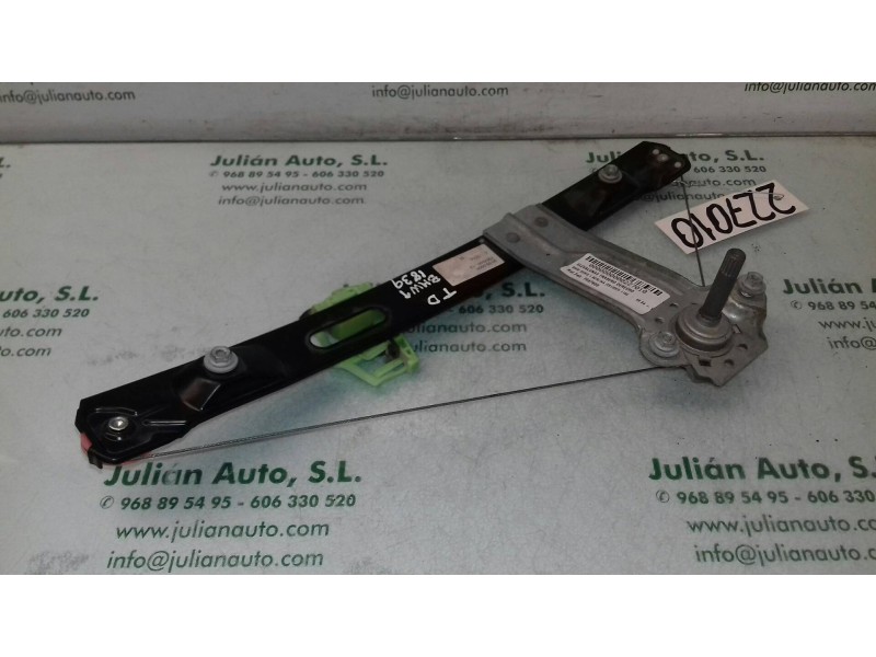 Recambio de elevalunas trasero derecho para bmw serie 1 berlina (e81/e87) 118d referencia OEM IAM 7067800  MANUAL