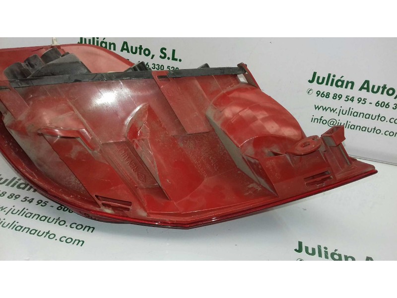 Recambio de piloto trasero izquierdo para renault clio iii 1.5 dci diesel referencia OEM IAM 8200459962 89035086 