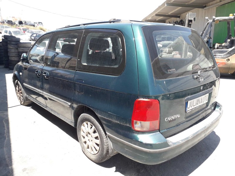 kia carnival ii del año 2003