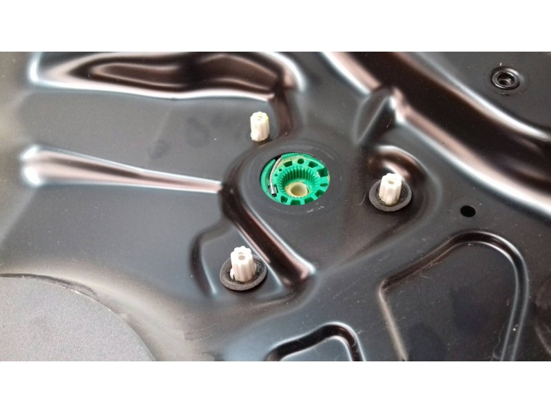 Recambio de elevalunas trasero derecho para volkswagen passat variant (3c5) advance referencia OEM IAM 3C4839756H 974196111 ELEC