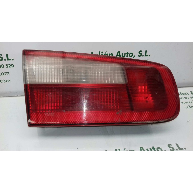Recambio de piloto trasero izquierdo interior para renault laguna ii (bg0) 1.8 referencia OEM IAM 8200002475  INT