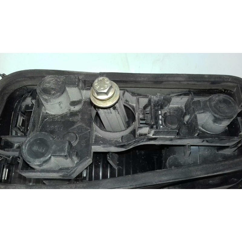 Recambio de piloto trasero izquierdo interior para renault laguna ii (bg0) 1.8 referencia OEM IAM 8200002475  INT