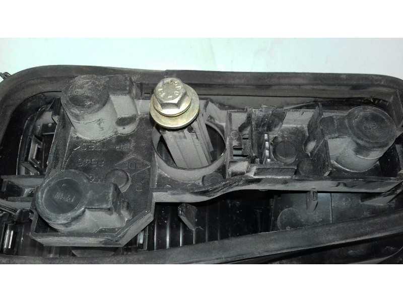 Recambio de piloto trasero izquierdo interior para renault laguna ii (bg0) 1.8 referencia OEM IAM 8200002475  INT