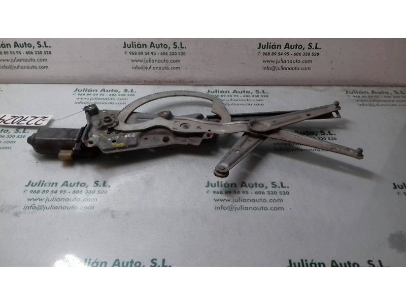 Recambio de elevalunas delantero derecho para bmw serie 3 berlina (e36) 325tds referencia OEM IAM 680187498000  ELECTRICO