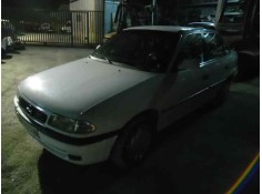 opel astra f berlina del año 1997 2