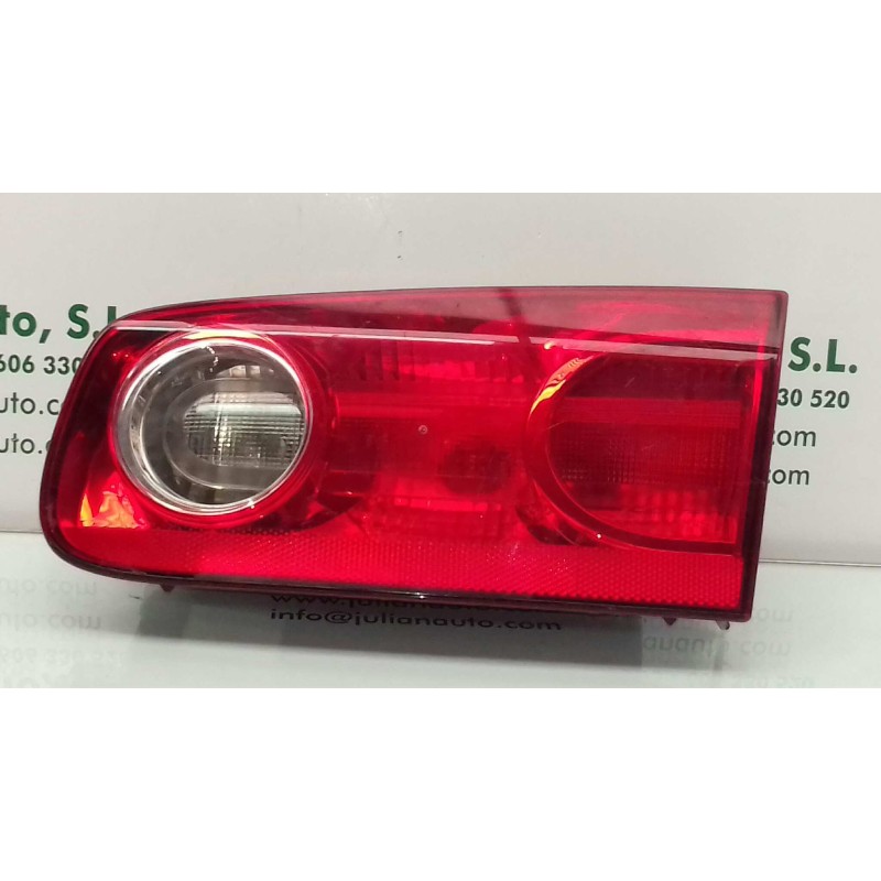 Recambio de piloto trasero derecho interior para renault laguna ii (bg0) authentique referencia OEM IAM 807762  INT