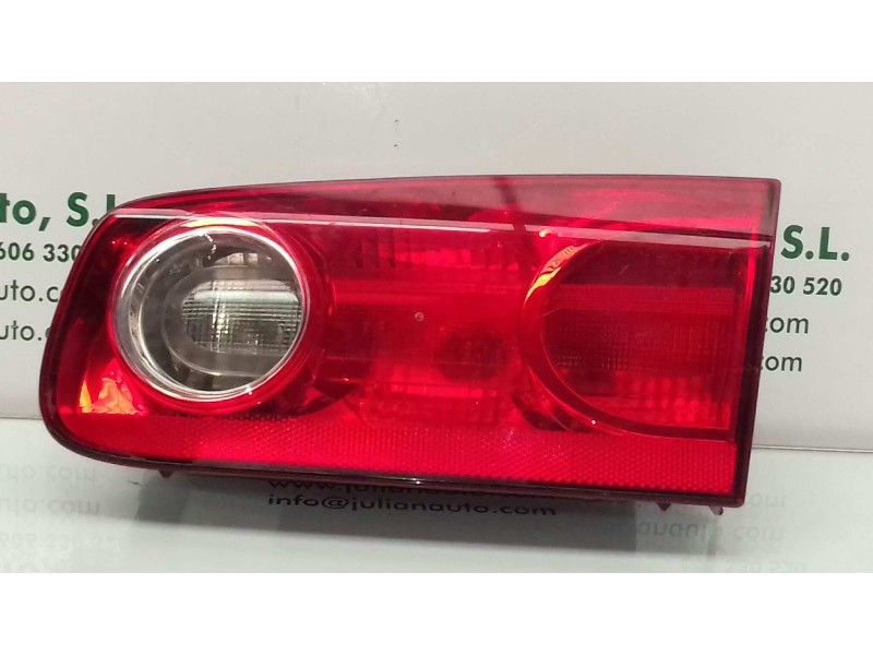 Recambio de piloto trasero derecho interior para renault laguna ii (bg0) authentique referencia OEM IAM 807762  INT