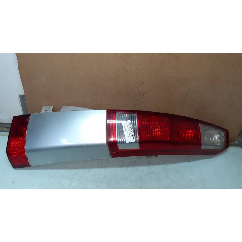 Recambio de piloto trasero derecho para opel meriva 1.7 16v cdti cat referencia OEM IAM 93294346 13130028 ANTINIEBLAS