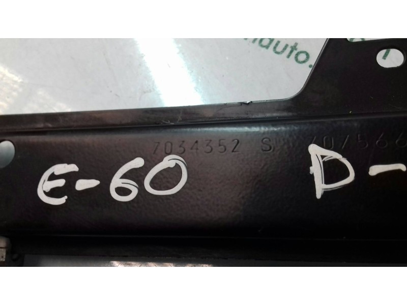 Recambio de elevalunas delantero derecho para bmw serie 5 berlina (e60) 520d referencia OEM IAM 7034352S 7075668E ELECTRICO Recambio de elevalunas delantero derecho para bmw serie 5 berlina (e60) 520d referencia OEM IAM 7034352S 7075668E ELECTRICO
