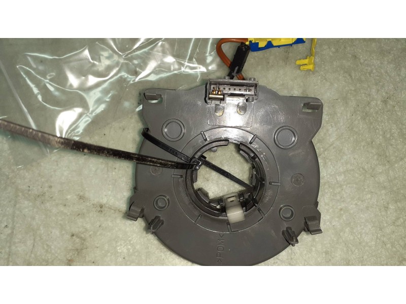 Recambio de anillo airbag para opel meriva 1.7 16v cdti cat referencia OEM IAM 24549849 1610662 GM