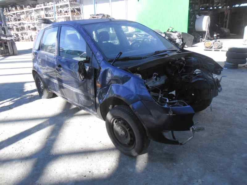 ford fiesta (cbk) del año 2004
