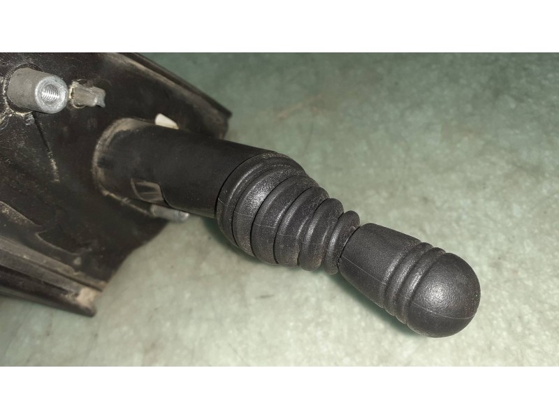 Recambio de retrovisor izquierdo para opel meriva 1.7 16v cdti cat referencia OEM IAM 93494551  MANUAL