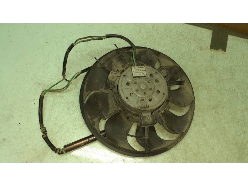 Recambio de electroventilador para porsche boxster (typ 986) básico referencia OEM IAM 0130303233 2140711157 BOSCH