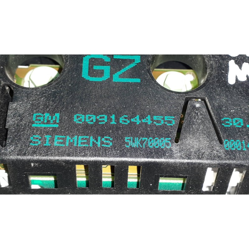 Recambio de pantalla multifuncion para opel meriva 1.7 16v cdti cat referencia OEM IAM 009164455 5WK70005 