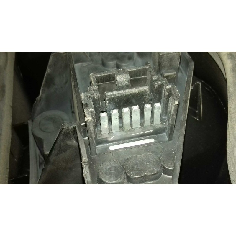 Recambio de piloto trasero izquierdo para renault laguna ii grandtour (kg0) dynamique referencia OEM IAM 8200002471 VALEO EXT-AL