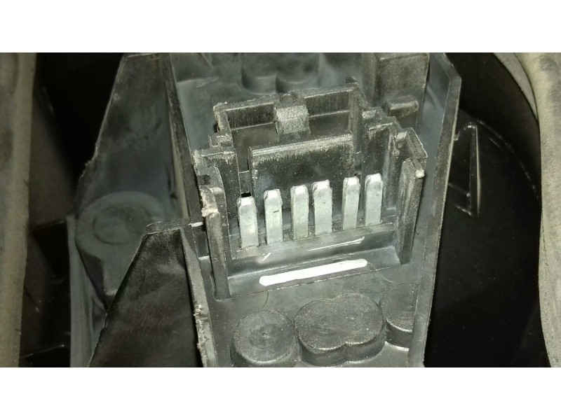 Recambio de piloto trasero izquierdo para renault laguna ii grandtour (kg0) dynamique referencia OEM IAM 8200002471 VALEO EXT-AL