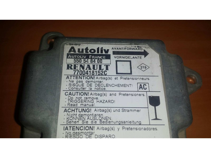 Recambio de centralita airbag para renault megane i berlina hatchback (ba0) 1.4e rn (baoe) referencia OEM IAM 550548400 77004181