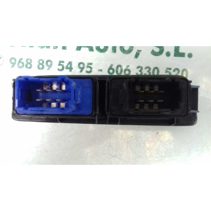 Recambio de mando elevalunas delantero izquierdo para citroen c-elysée exclusive referencia OEM IAM 9674873877 3 + 3 PINES 
