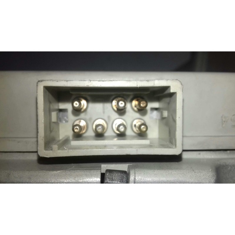 Recambio de piloto trasero izquierdo para mercedes-benz clase c (w202) berlina 180 (202.018) referencia OEM IAM 2028200164L  