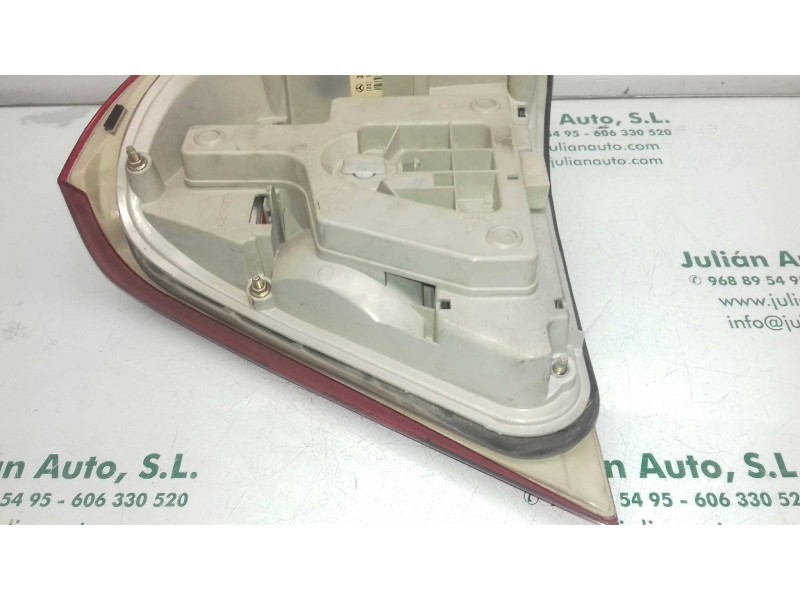 Recambio de piloto trasero izquierdo para mercedes-benz clase c (w202) berlina 180 (202.018) referencia OEM IAM 2028200164L  