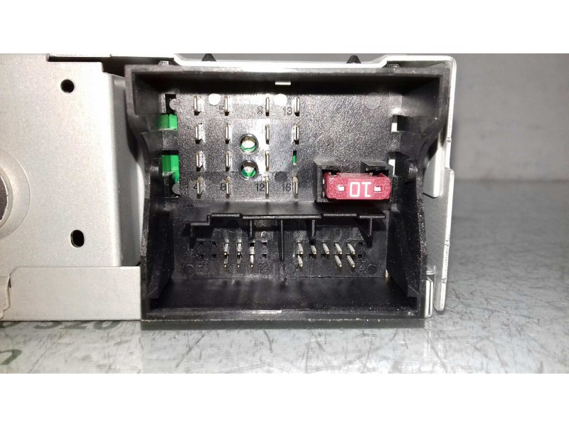 Recambio de sistema audio / radio cd para citroen c-elysée exclusive referencia OEM IAM 98075810ZD A2C87511101 CONTINENTAL