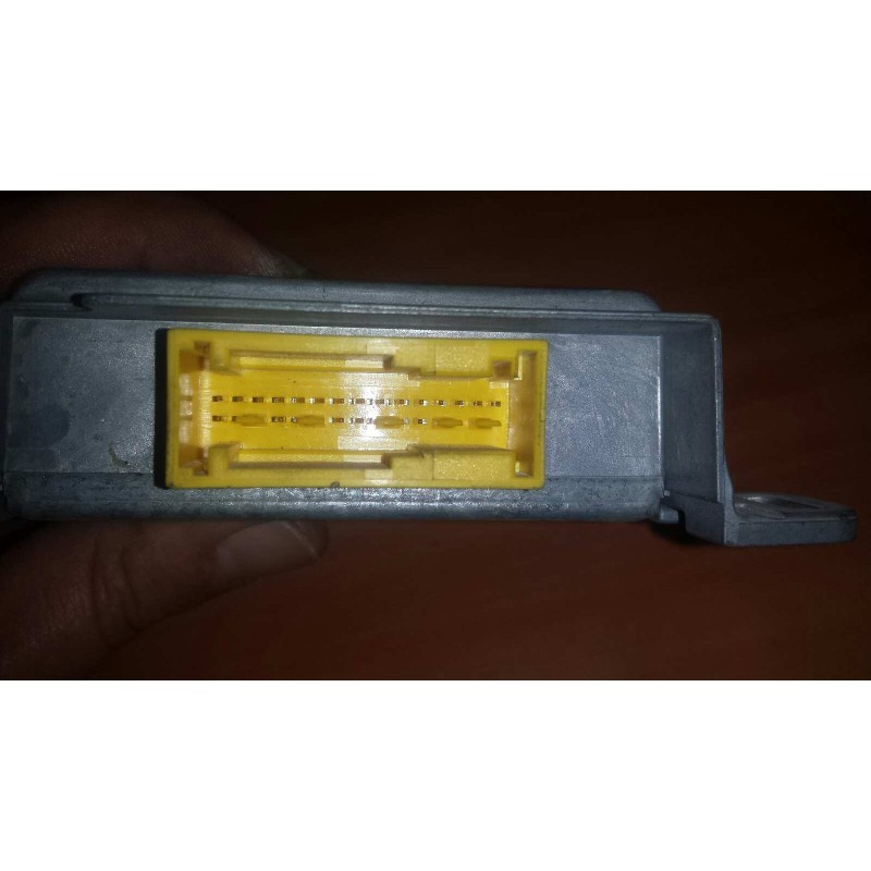 Recambio de centralita airbag para renault megane i berlina hatchback (ba0) 1.4e rn (baoe) referencia OEM IAM 550548400 77004181