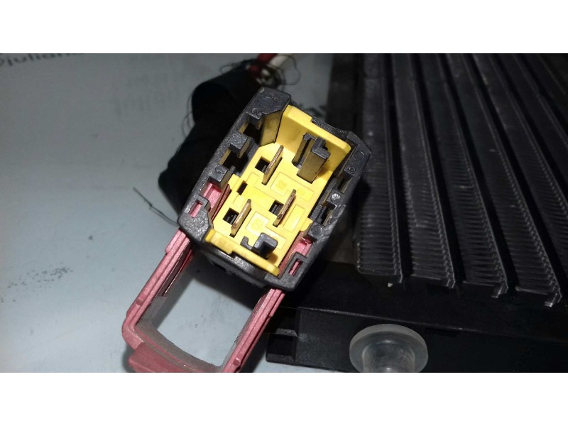 Recambio de resistencia calefaccion para citroen c5 berlina referencia OEM IAM F661826M 01T099C65 VALEO