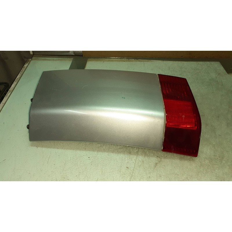 Recambio de faro antiniebla trasero izquierdo para opel meriva 1.7 16v cdti cat referencia OEM IAM 93295362  VALEO