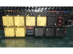 Recambio de caja reles / fusibles para mercedes-benz clase s (w220) berlina 320 cdi (220.026) referencia OEM IAM A0205451732 080 2