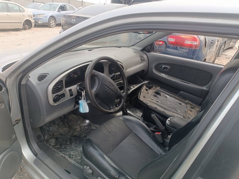 kia shuma ii del año 2002