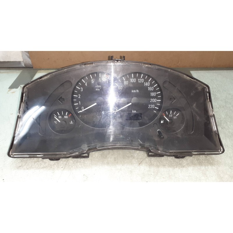 Recambio de cuadro instrumentos para opel meriva 1.7 16v cdti cat referencia OEM IAM 13163907DB 110080161015 GM / VDO